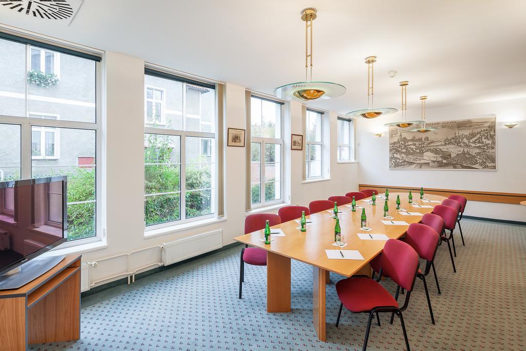 Villa Voyta Prague Ngoại thất bức ảnh