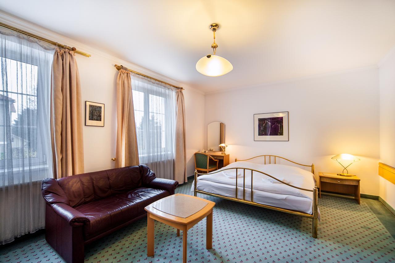 Villa Voyta Prague Ngoại thất bức ảnh